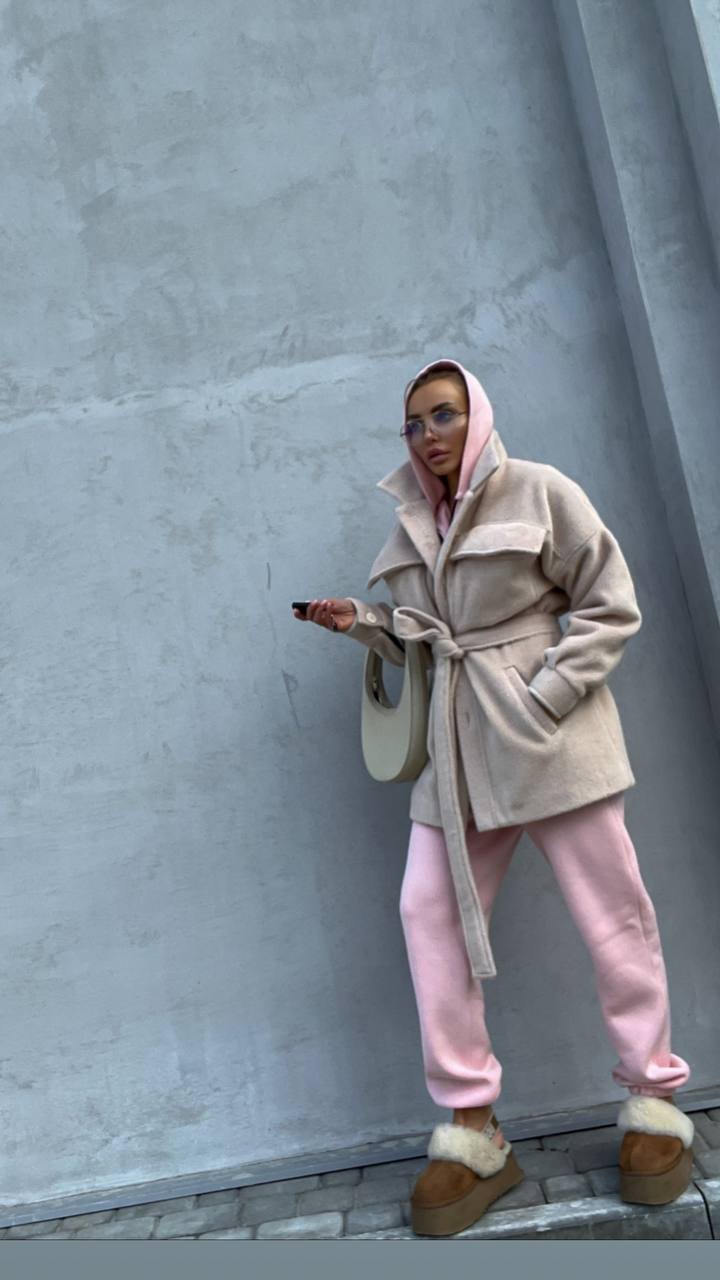 photo_2022-11-0400.26.52