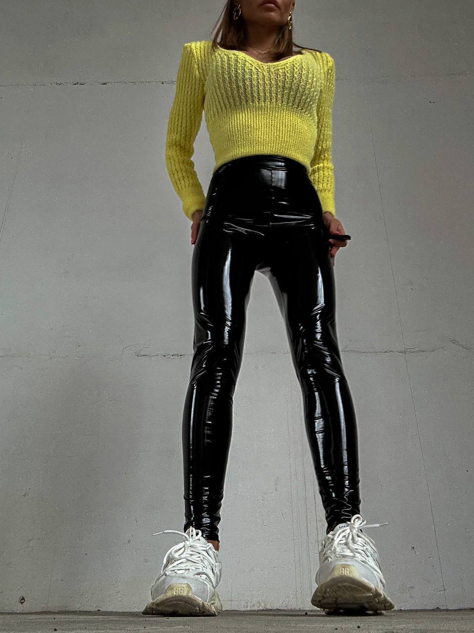 photo_2023-03-1800.28.52